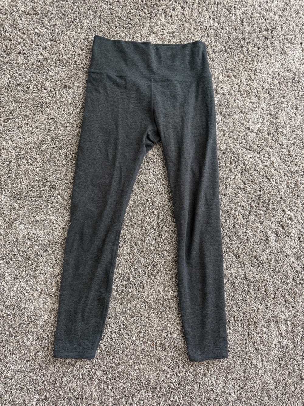 Vuori Dark Gray High-Waisted Leggings